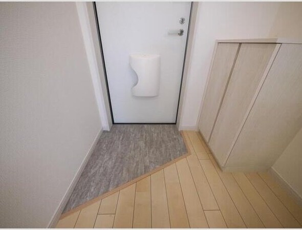 シンセーロ青葉町A棟の物件内観写真